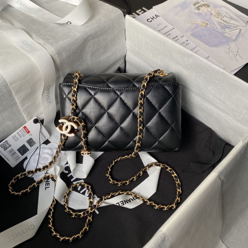 Chanel 19 Bags